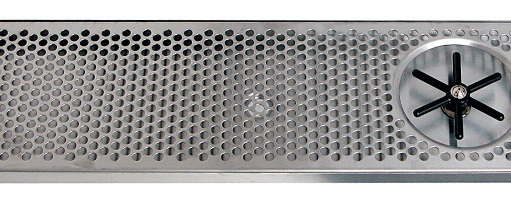 617R-16 Stainless Steel Rinser Tray and Perforated Grid Includes 1/2" Barb Water Inlet and 2" x 1/2"NPT Drain - 16"L x 7"W x 7/8"D